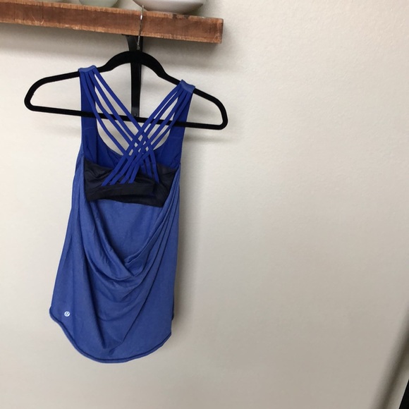 Lululemon Tank with Built-in Bra - Picture 4 of 6